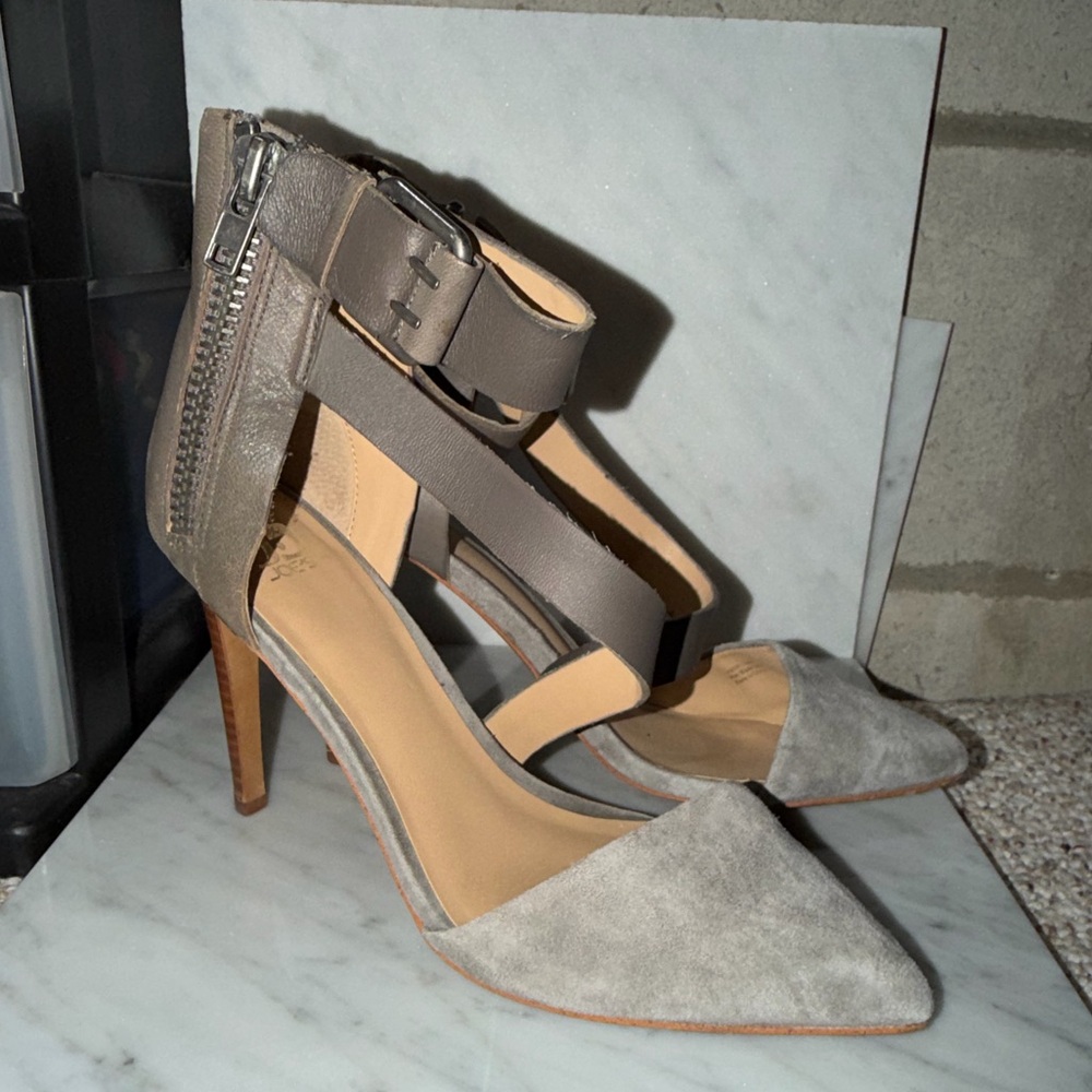 Elegant Gray and Tan Heels